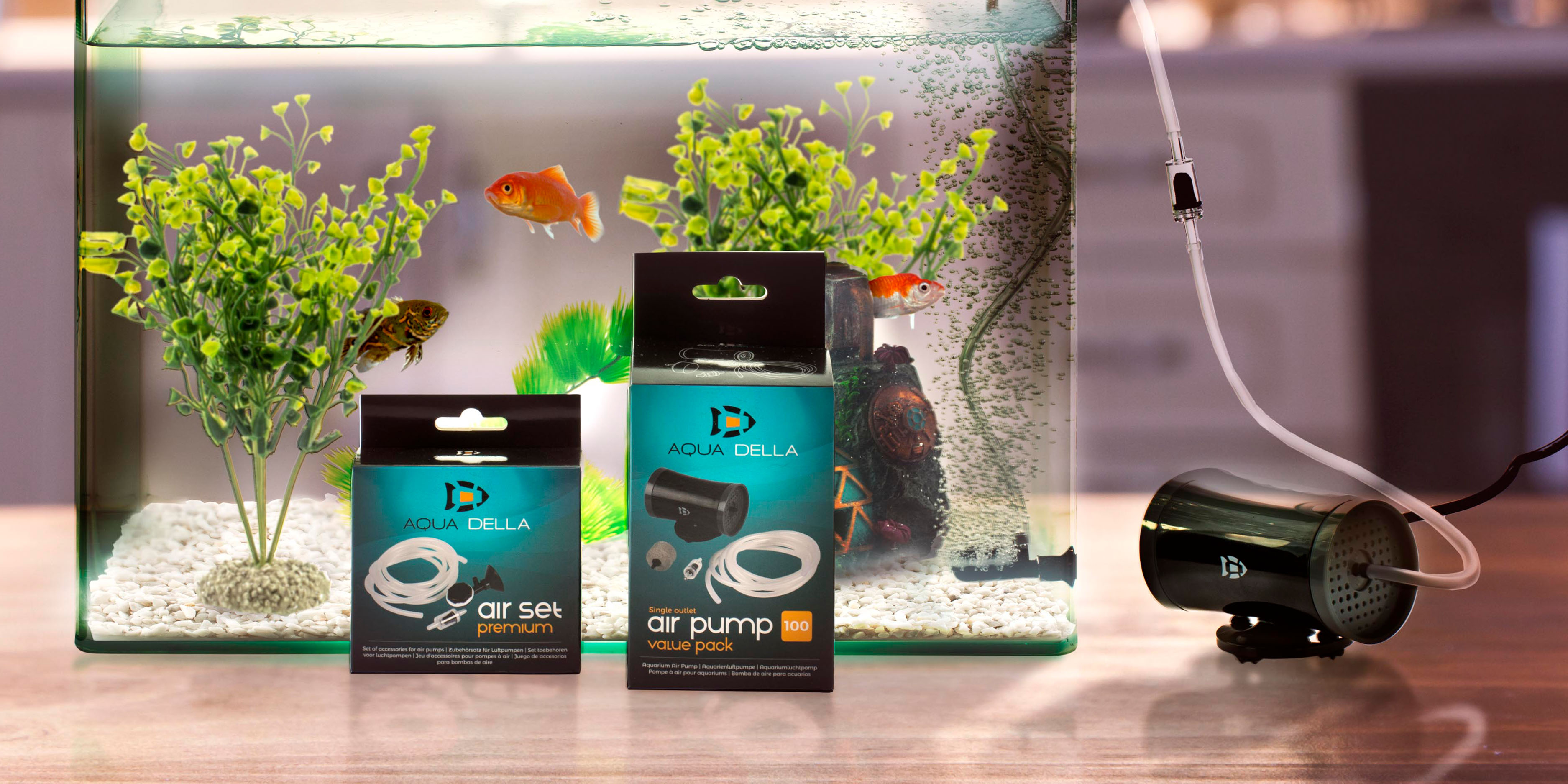 AQUA DELLA une marque d'aquariums avec un œil pour le design